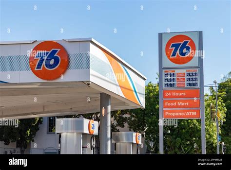 nearest 76 gas station